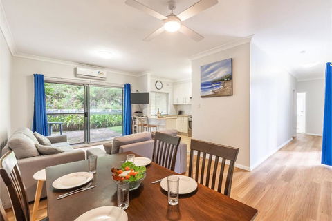 Adriana 4 Open Plan Living With Backyard - Yarra Valley Accommodation 2