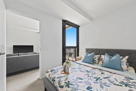 A Cozy 2BR Apt Next To Queen Victoria Market & Melbourne Central With City Views - Yarra Valley Accommodation 1