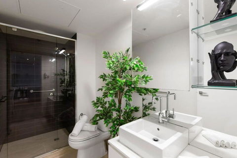A Cozy Apt Near Grand Prix Circuit FREE Parking - Yarra Valley Accommodation 3
