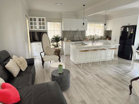 A Gem Hidden In Camberwell - Yarra Valley Accommodation 2