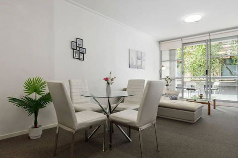 A Modern & Comfy Studio Next To Darling Harbour - Yarra Valley Accommodation 3