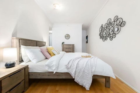 A Modern & Stylish Studio Next To Darling Harbour - Yarra Valley Accommodation 1