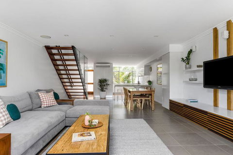A Perfect Stay - 1 James Cook Apartments - Yarra Valley Accommodation 3