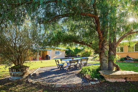 A Stanthorpe Getaway - Yarra Valley Accommodation 1