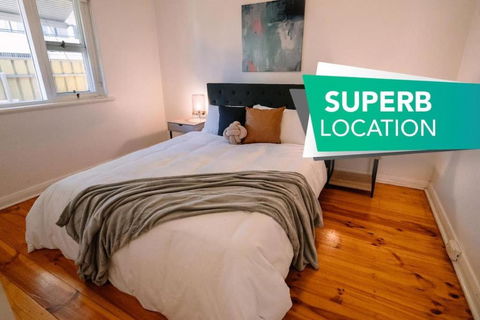 A Wave Away At Glenelg - Yarra Valley Accommodation 0