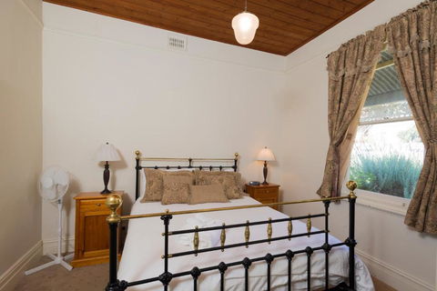 Abaleen House - Yarra Valley Accommodation 1