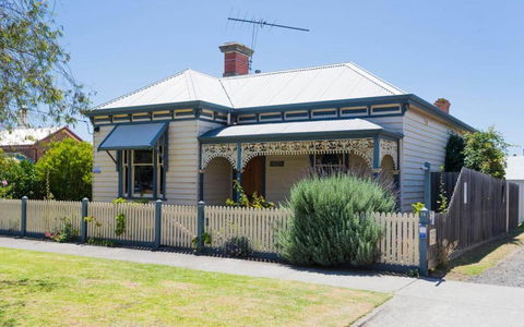 Abaleen House - Yarra Valley Accommodation 0