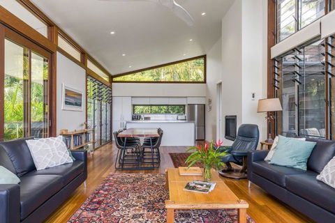 Above The Pass - Yarra Valley Accommodation 4
