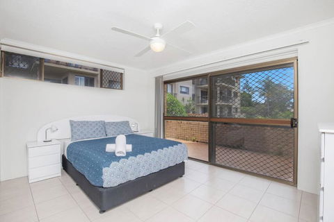 Absolute Beachfront Apartment! - Yarra Valley Accommodation 4