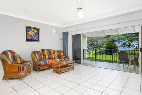 Absolute Beachfront Apartment - Yarra Valley Accommodation 0
