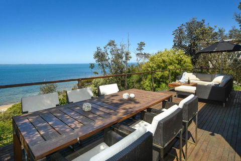 Absolute Beachfront - Yarra Valley Accommodation 4