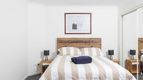 Absolute Waterfront Anna Bay - Yarra Valley Accommodation 3