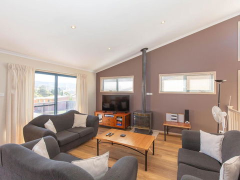Acacia 5 2 Kirwan Close - Yarra Valley Accommodation 1