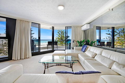 Acapulco Luxury 2 Bedroom Apartment - CoastHM - Yarra Valley Accommodation 1