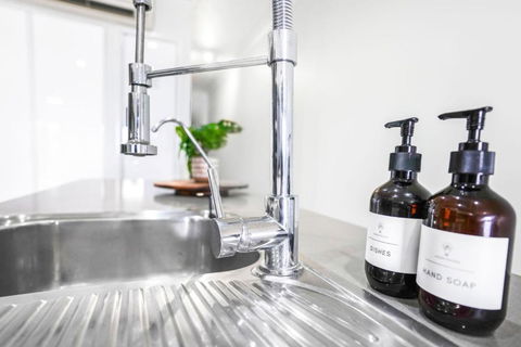 Accent On McLeod - Breezy Outdoor Living - Yarra Valley Accommodation 4