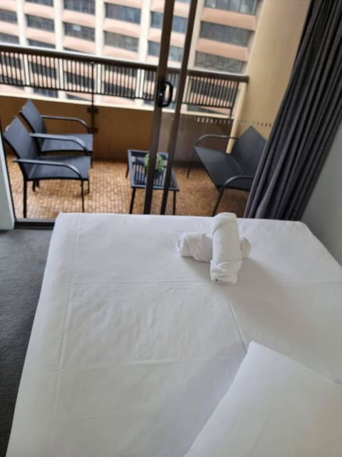 Accommodation Sydney City Centre 1 Bedroom Apartment With Balcony - Yarra Valley Accommodation 3