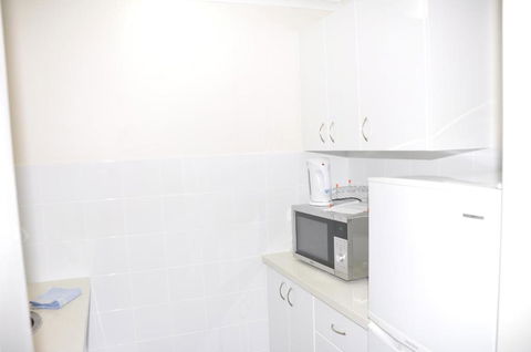 Accommodation Sydney City Centre Hyde Park Plaza Pet Friendly Studio With Balcony Apartment - Yarra Valley Accommodation 2