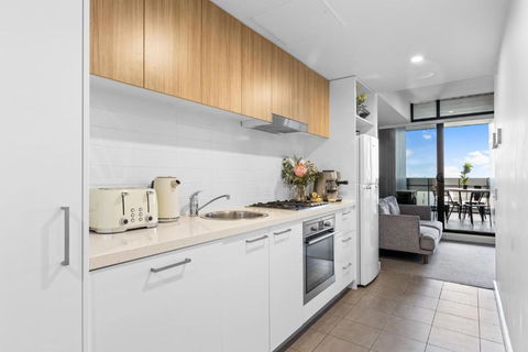 Adelaide City Oasis: Parking, Pool, Gym, Cinema, Inc. - Yarra Valley Accommodation 3