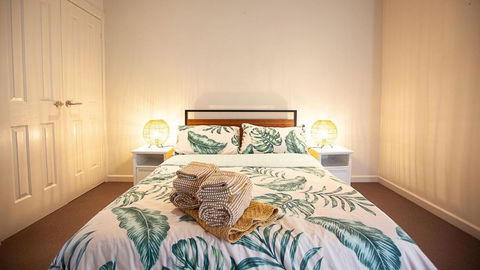 Adelong Secluded Beach House Linen Provided Bermagui - Yarra Valley Accommodation 4