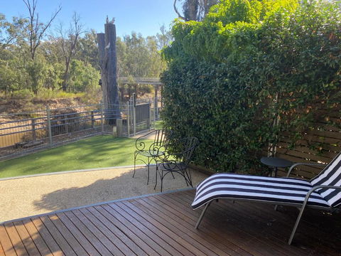Adelphi Apartments 3 Or 3A - Downstairs 2 Bedroom Or Upstairs King Studio With Balcony - Yarra Valley Accommodation 4
