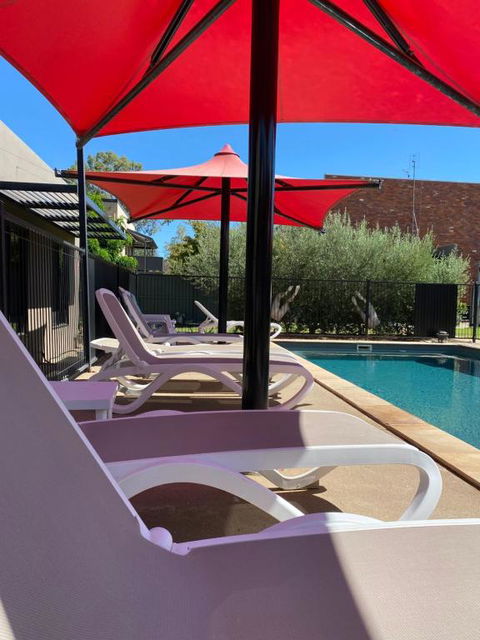 Adelphi Apartments 3 Or 3A - Downstairs 2 Bedroom Or Upstairs King Studio With Balcony - Yarra Valley Accommodation 1