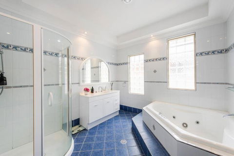 Admiralty Shores - LJHooker Yamba - Yarra Valley Accommodation 2
