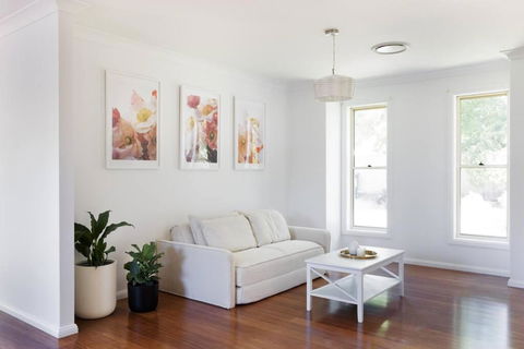 Adorable 1-bedroom Kuzman Guesthouse - Yarra Valley Accommodation 0