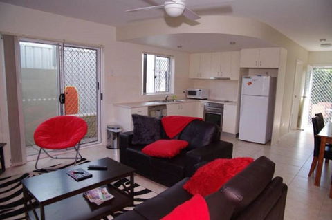 Adrift, 5B Scott Street - Yarra Valley Accommodation 1