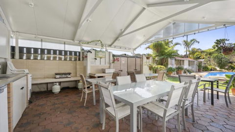 Affordable, Pool, Spa, Beach, Bbq, Sleeps 4 - Yarra Valley Accommodation 3