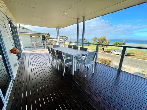 Africaine Voyage - Yarra Valley Accommodation 2