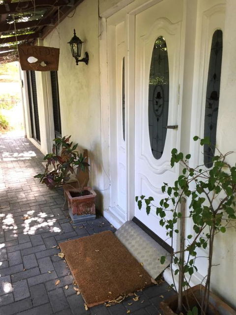 Aarn House B&B Airport Accommodation - Yarra Valley Accommodation 0