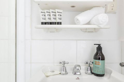 Acland Central Studio - A Cosy St Kilda Escape - Yarra Valley Accommodation 3