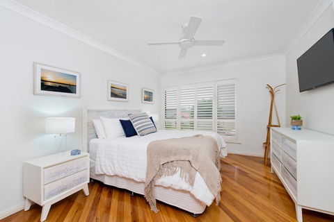 Adrift At Dolphin Cove Apt 5 - Riverfront Modern - Yarra Valley Accommodation 4
