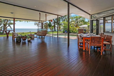 Absolute Beachfront House With Private Pool - Yarra Valley Accommodation 2
