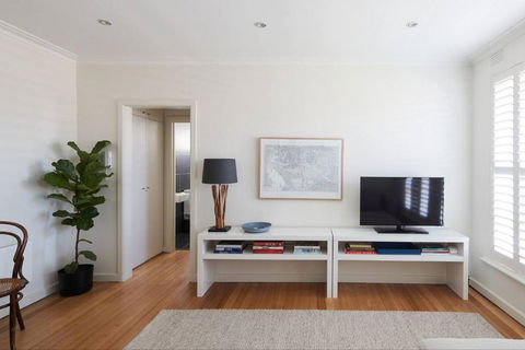 A Touch Of Tuscan Charm Off Toorak Road - Yarra Valley Accommodation 3