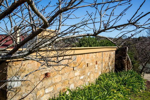 A Romantic Uraidla Studio - Yarra Valley Accommodation 2