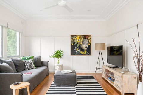 A Perfect Stay - The White Rabbit - Yarra Valley Accommodation 2
