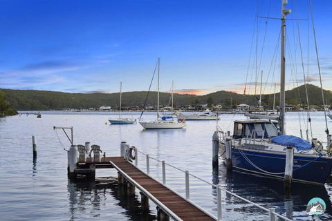 Aircabin - Daleys Point - Waterfront Retreat House - Yarra Valley Accommodation 1