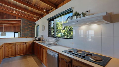 Aisling Saifir - Yarra Valley Accommodation 3
