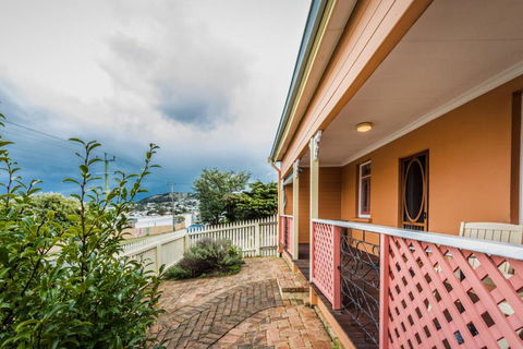Albany Historic Cottage By The BnB Collection - Yarra Valley Accommodation 4