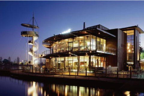 Albert Park Bayside Brilliance GRHM - Yarra Valley Accommodation 4
