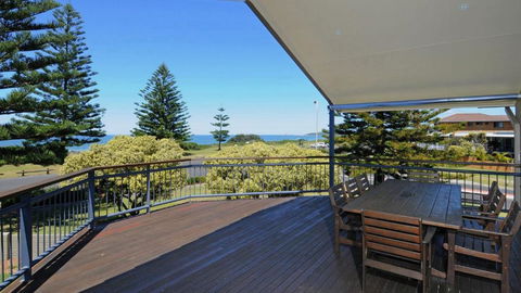 Alcheringa, 1 - 10 Pacific Parade - Yarra Valley Accommodation 0