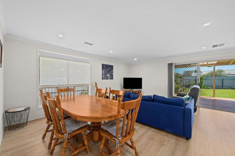 Aldinga Rose - Aldinga Beach - C21 SouthCoast Holidays - Yarra Valley Accommodation 4