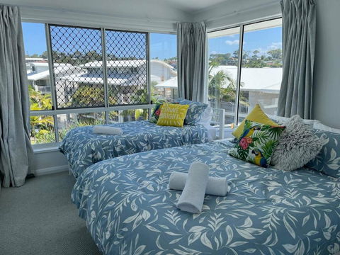 Alex Heads Beachfront Resort 2 Bedroom Apartment - Yarra Valley Accommodation 2