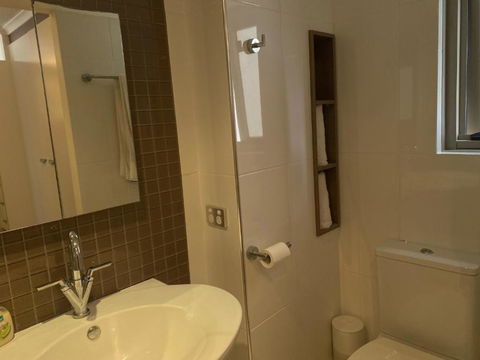 Alex Beachfront 3 Brm Apartment - 9th Floor - Yarra Valley Accommodation 2