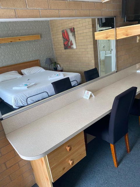 Alexander Motor Inn - Yarra Valley Accommodation 3