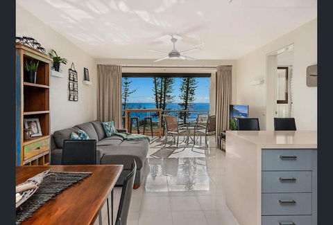 Alexandra Headland Beach - Stunning Views ZF9 - Yarra Valley Accommodation 2