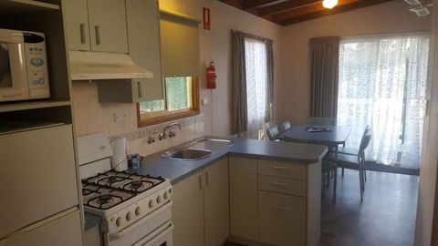 Alexandra Parklife Deluxe Studio 2 - Yarra Valley Accommodation 1