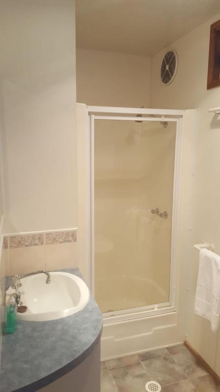 Alexandra Parklife Deluxe Studio 2 - Yarra Valley Accommodation 4