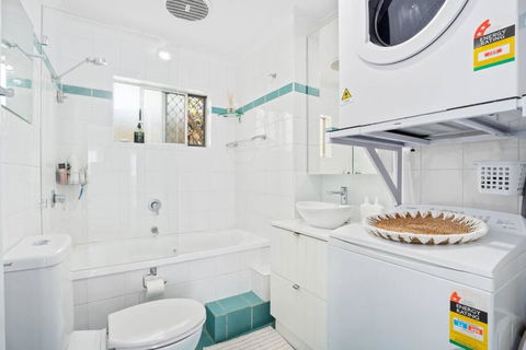 Alfred Street - Hosted By Burleigh Letting - Yarra Valley Accommodation 4